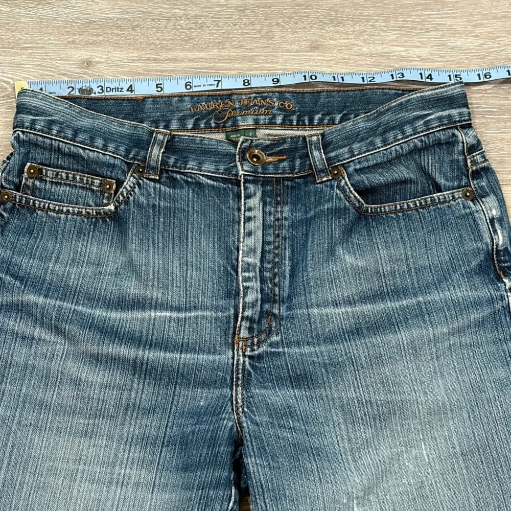 Lauren Jeans Premium Womens Blue Denim Bermuda Shorts Cuffed Size 8 Medium Wash
